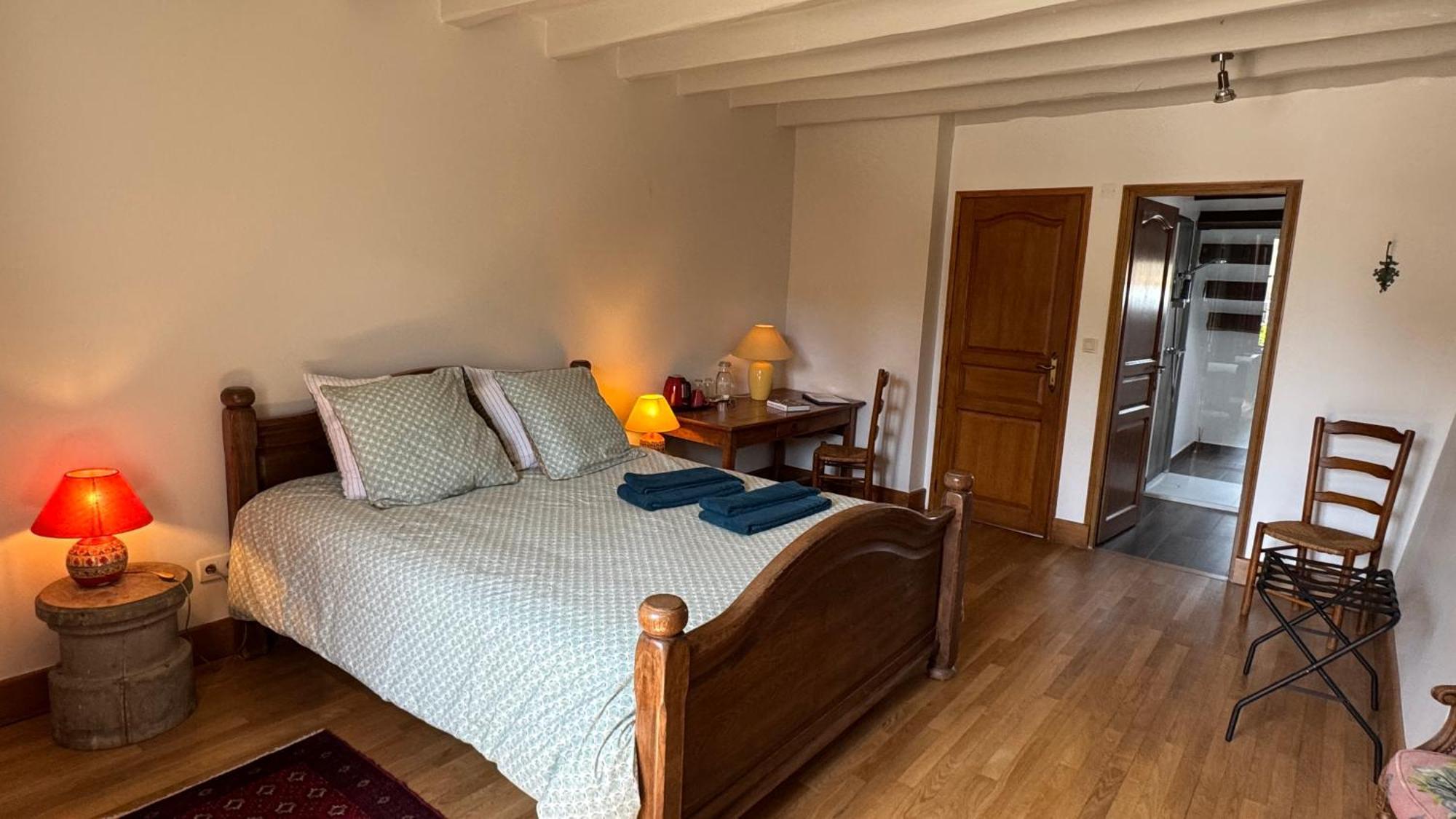 Maison Forte Perreuse Treigny Esterno foto